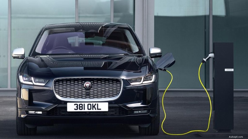 Kolik skutečně stojí elektromobil? Komplexní srovnání nákladů 