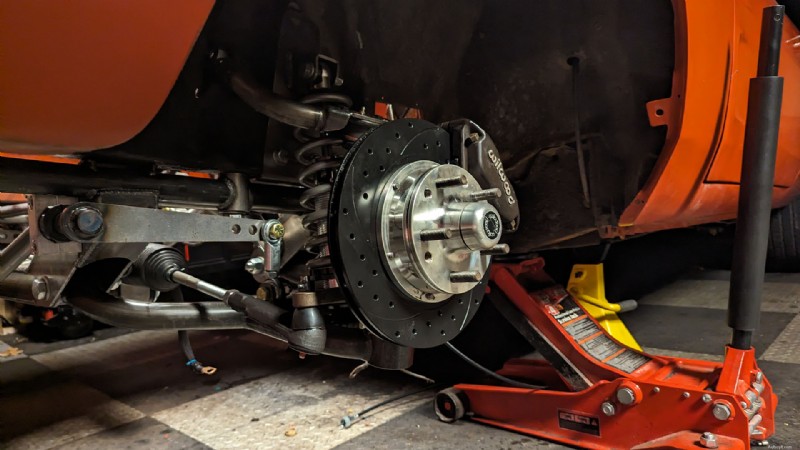 Upgrade 69 Dodge Charger:Od výměny Bolt-In Suspension k velkému výrobnímu projektu 