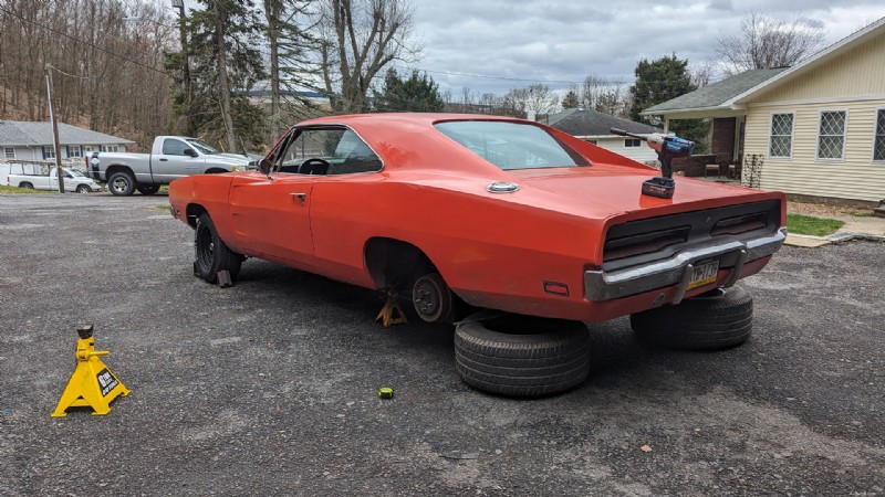 Transformace Dodge Charger z roku 1969:Úspěšná modernizace 4prvkového zadního odpružení Heidts 