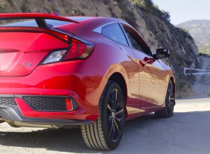 Nejlepší pneumatiky Goodyear:Bezkonkurenční přilnavost po celý rok 