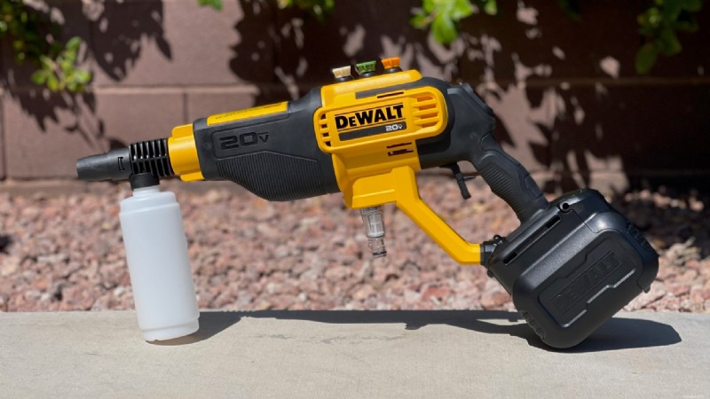 Recenze bezdrátového čističe DeWalt 20V MAX:550 PSI pro čištění bez skvrn 
