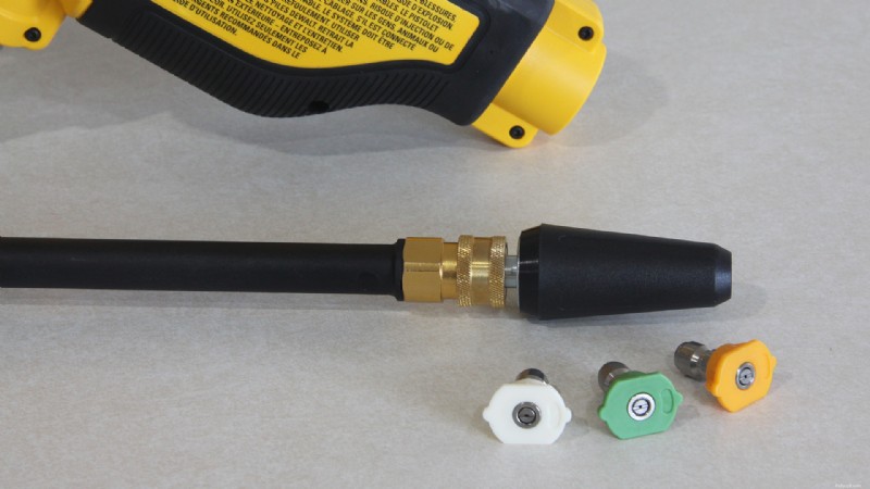Recenze bezdrátového čističe DeWalt 20V MAX:550 PSI pro čištění bez skvrn 