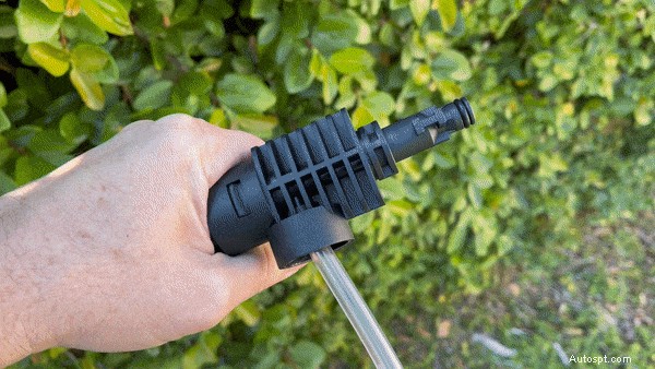 Recenze bezdrátového čističe DeWalt 20V MAX:550 PSI pro čištění bez skvrn 