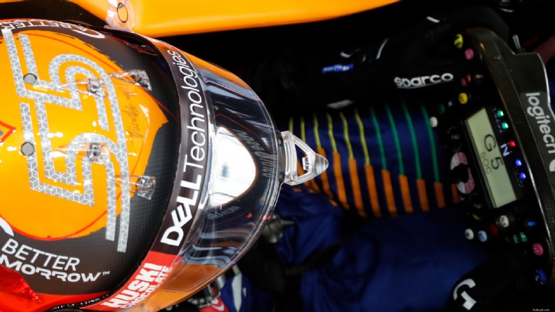 Kompletní průvodce volanty F1:Vysvětlení všech tlačítek, pádel a knoflíků 