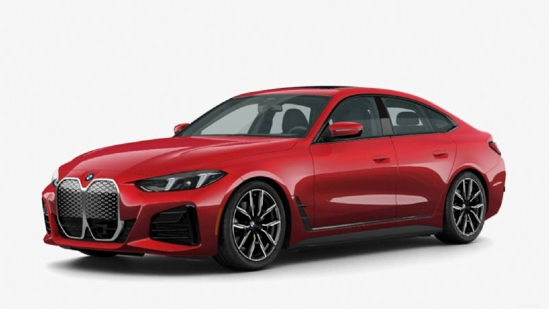 Náklady na údržbu a spolehlivost BMW i4:Srovnávací recenze vs. konkurenti na plyn a EV