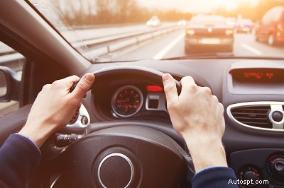 What Causes Clunking Noises When You Turn the Steering Wheel? Odborné poznatky a opravy 