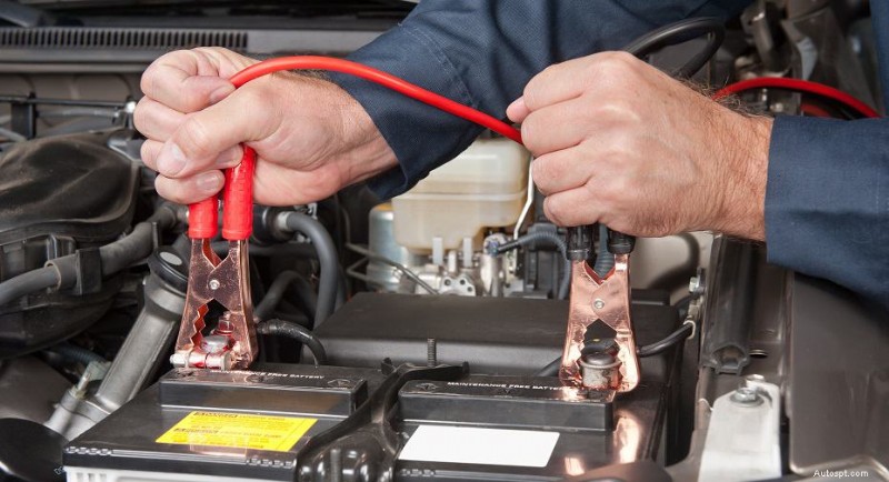 Proč vaše auto nenastartuje, když rádio a světla fungují – diagnostika a rychlé opravy 
